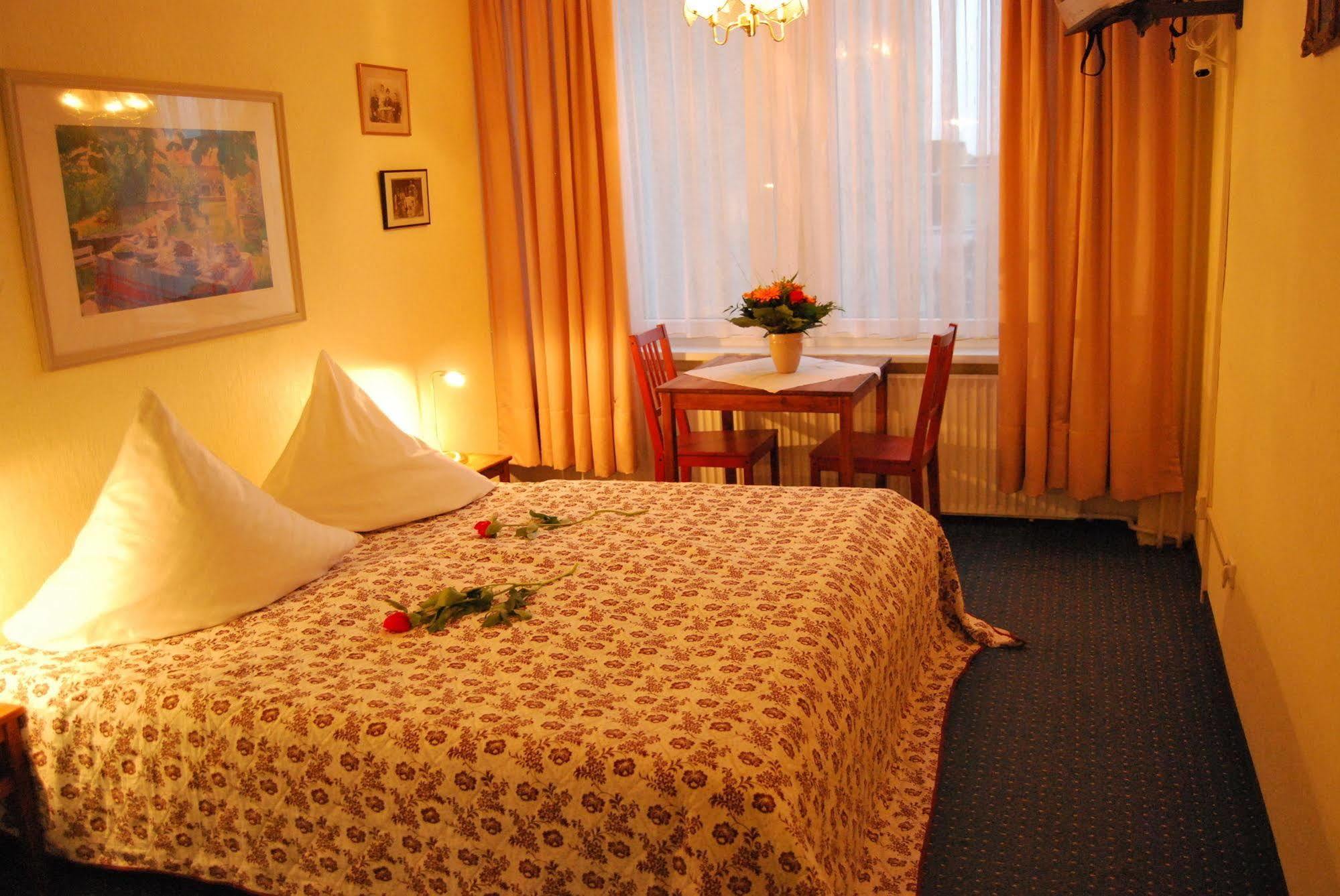 Pension ABC Berlin Bagian luar foto