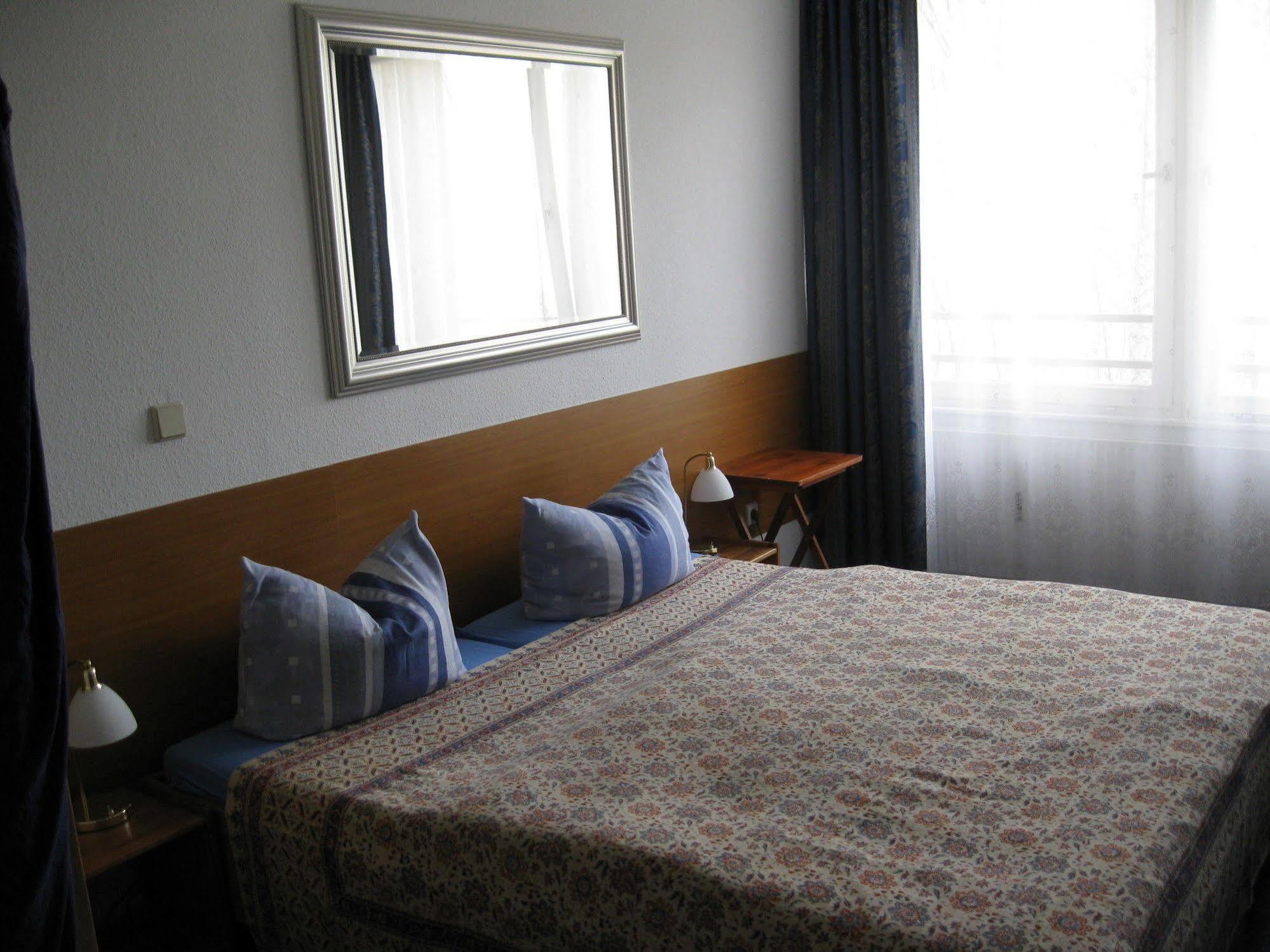Pension ABC Berlin Bagian luar foto