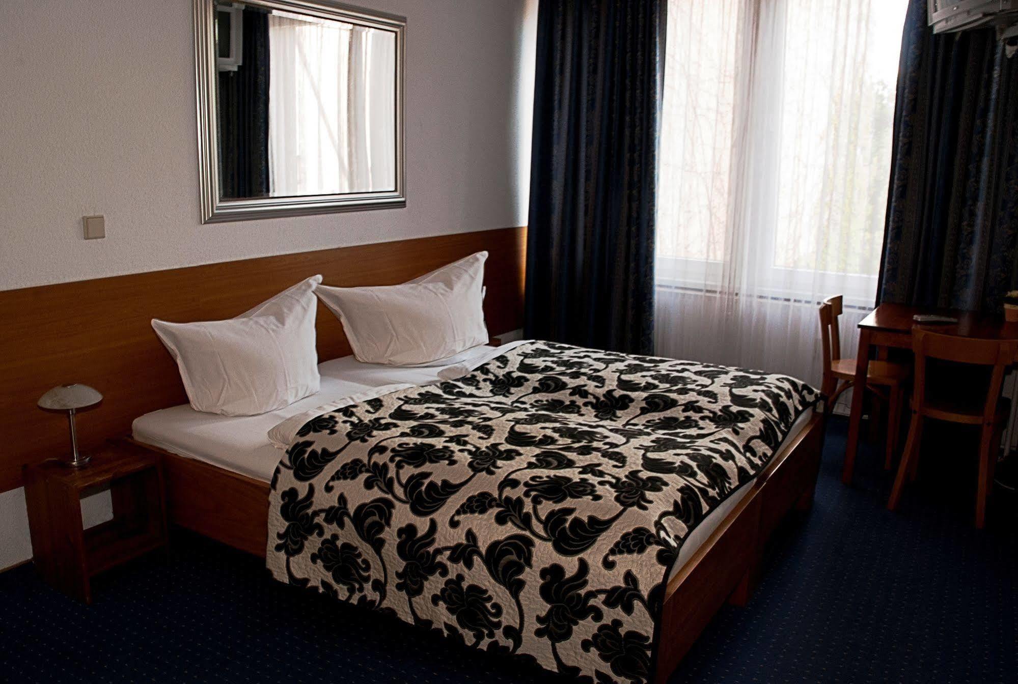 Pension ABC Berlin Bagian luar foto