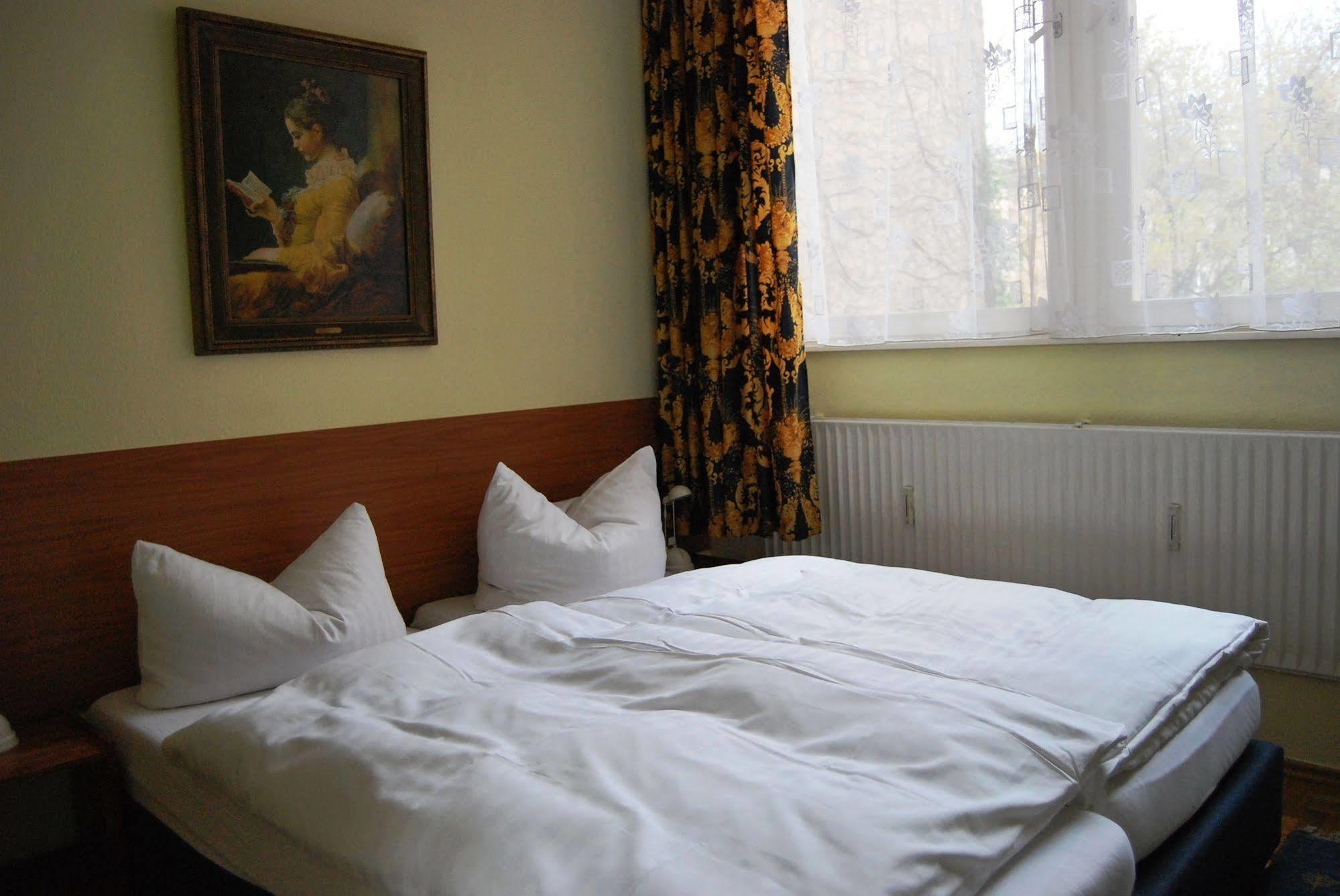 Pension ABC Berlin Bagian luar foto